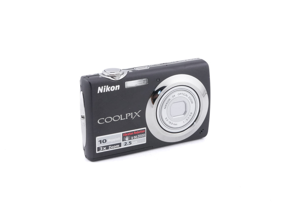Nikon Coolpix S220