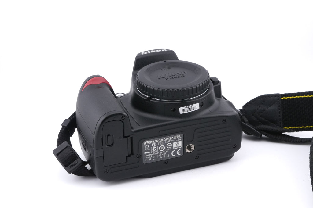 Nikon D3000