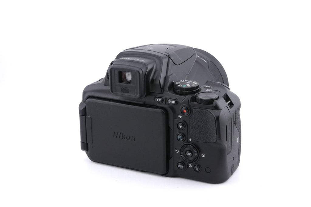 Nikon Coolpix P900