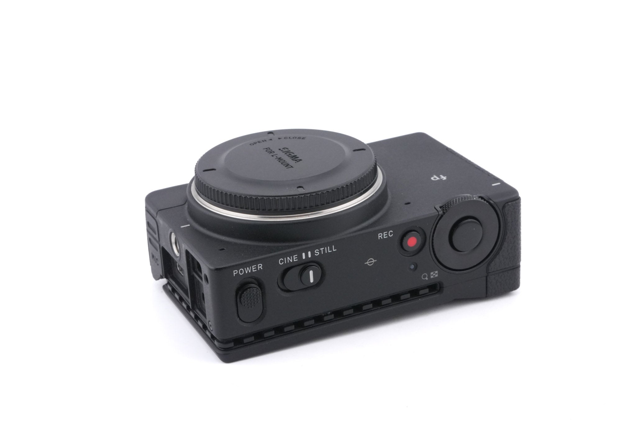Sigma FP + BPL-11Base Plate + HG-11 Hand Grip