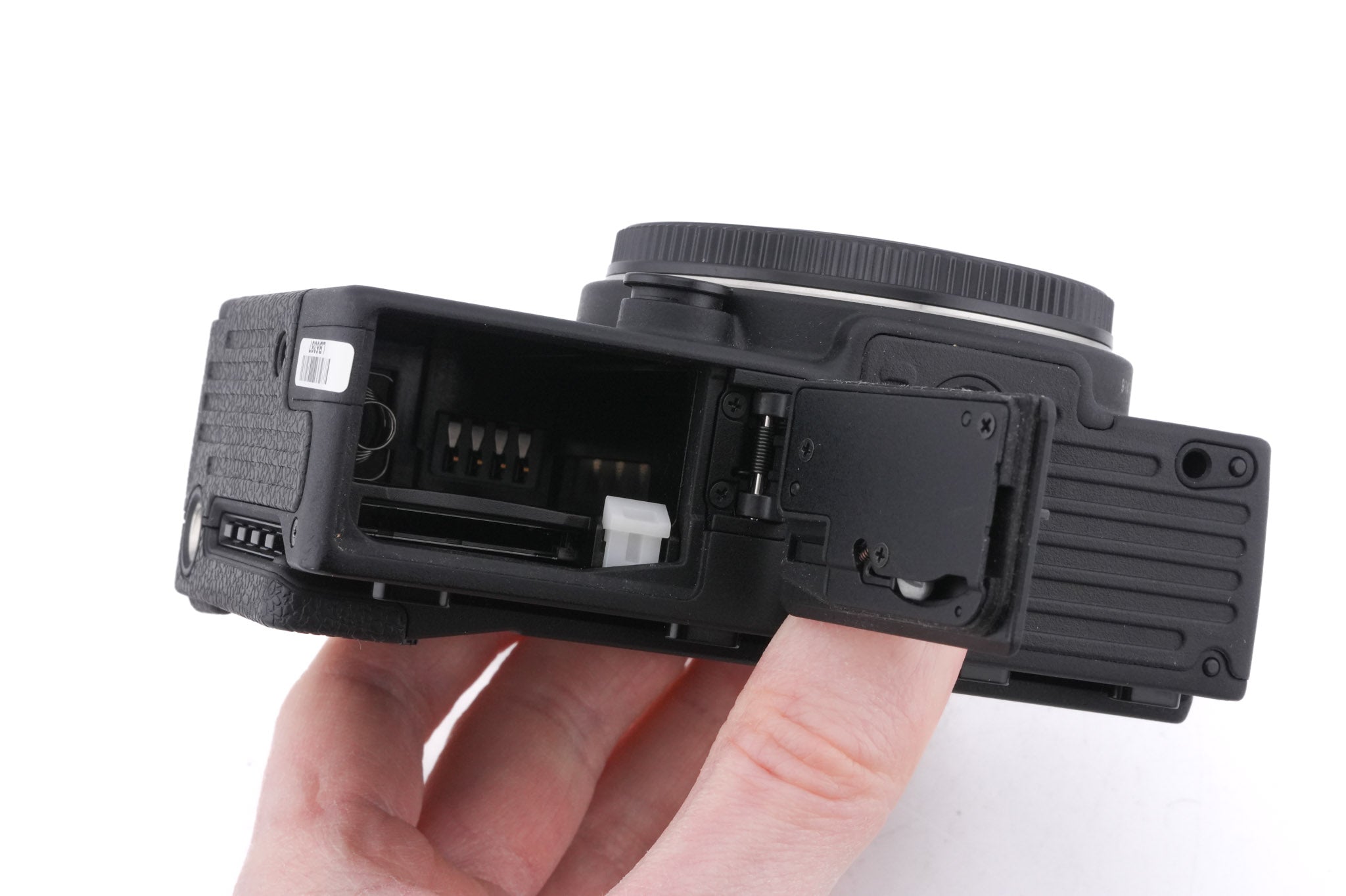 Sigma FP + BPL-11Base Plate + HG-11 Hand Grip