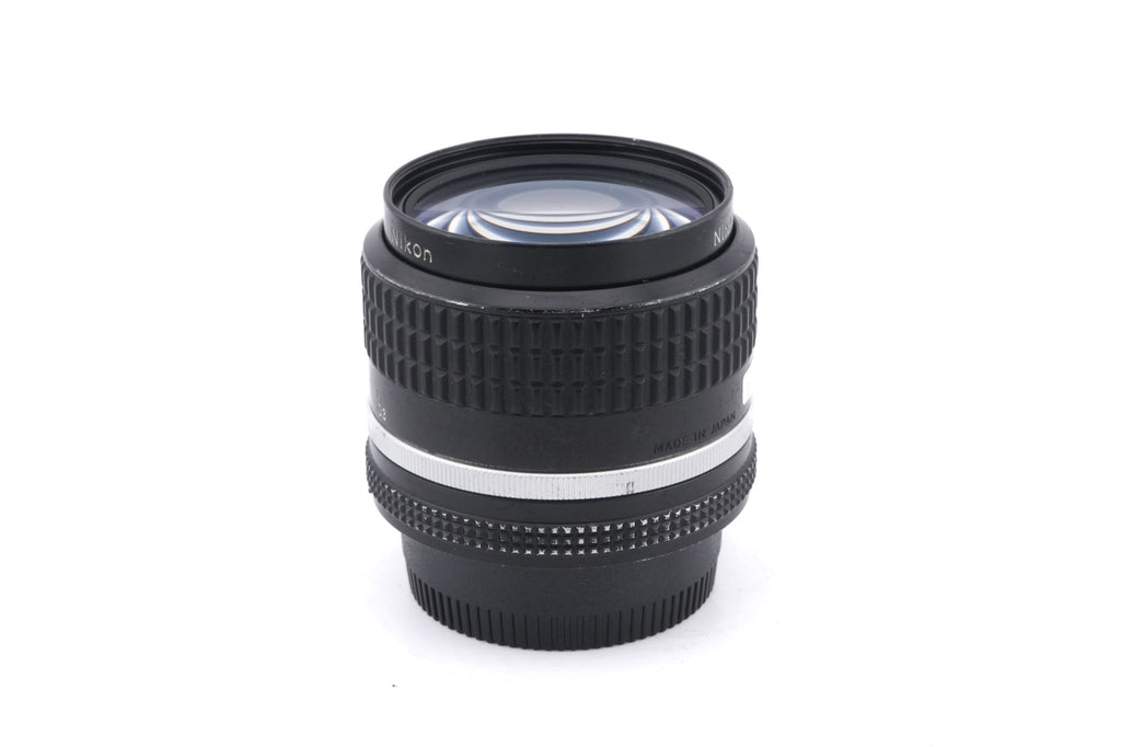 Nikon 35mm f2 Nikkor AI-S
