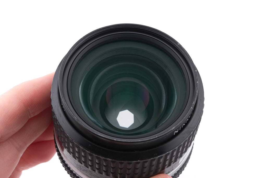 Nikon 35mm f2 Nikkor AI-S