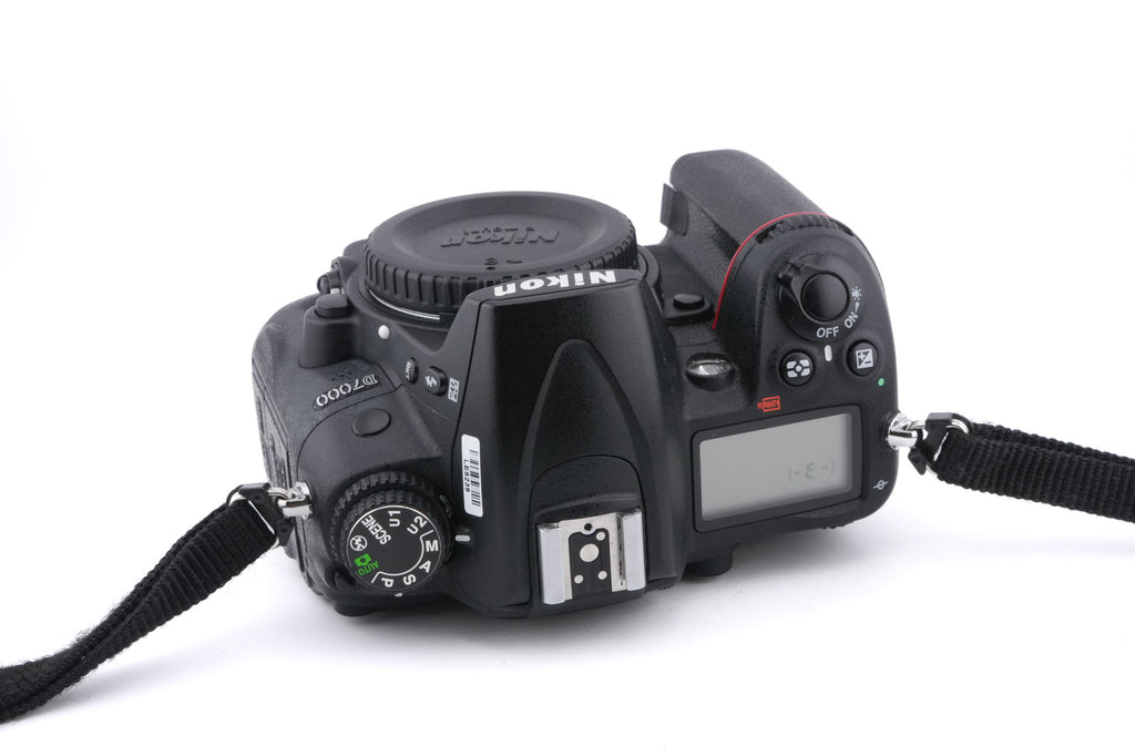 Nikon D7000
