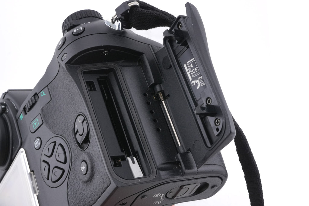 Olympus E-1