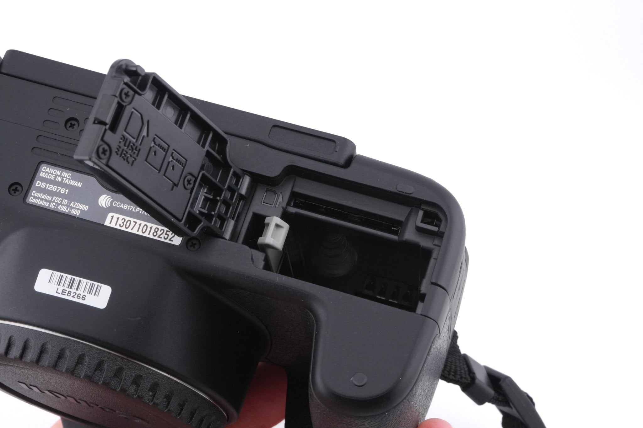 Canon EOS 250D