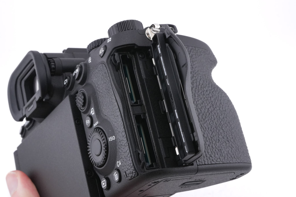 Sony A7R V