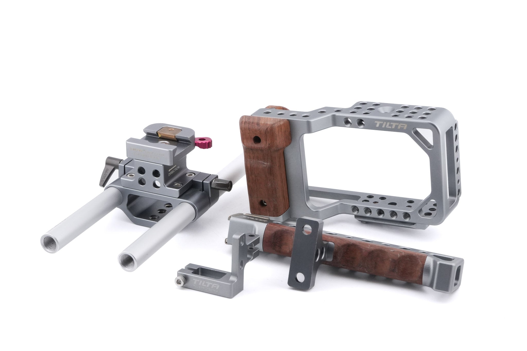 Tilta Blackmagic Cinema Camera Cage + Blackmagic Pocket Cinema Camera Top Handle + Blackmagic Pocket Cinema Camera Base Plate & Rails + Plug Protector