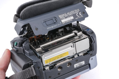 Sony DCR-TRV12E HandyCam