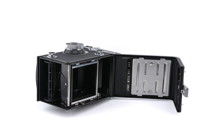 Yashica Yashica-Mat EM