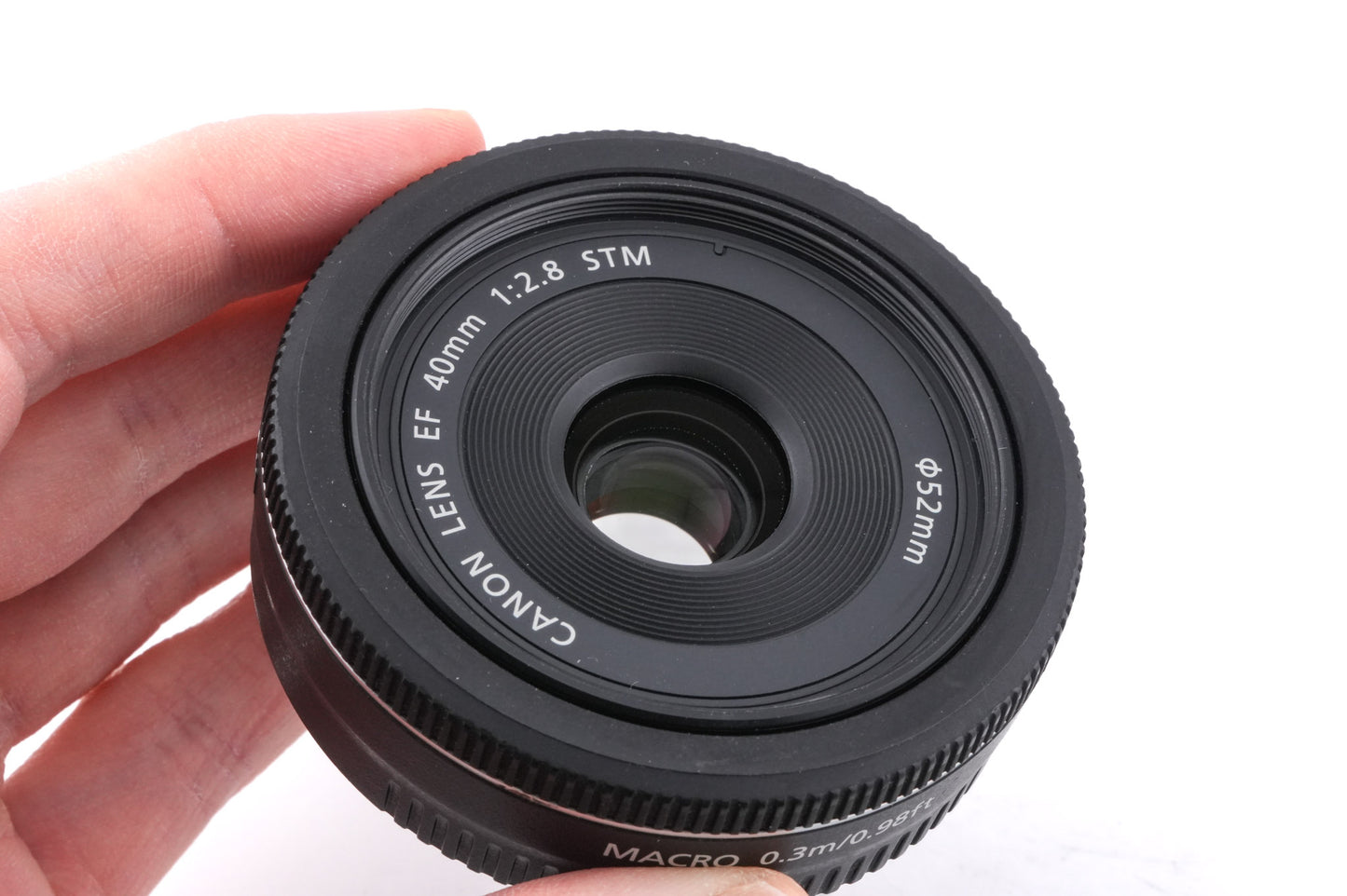Canon 40mm f2.8 STM
