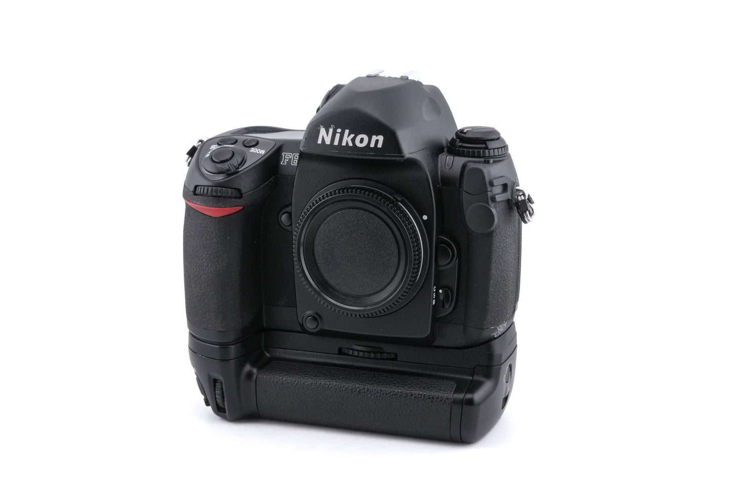 Nikon F6 + MB-40 Multi-Power Battery Pack
