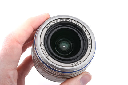 Olympus 14-42mm f3.5-5.6 M.Zuiko Digital L ED