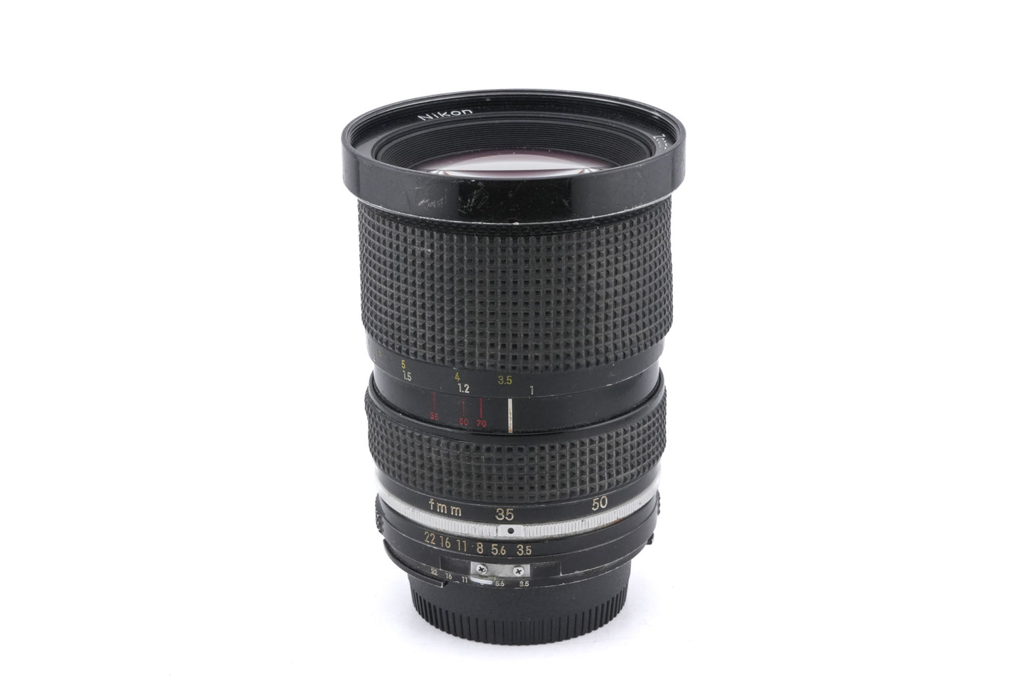 Nikon 35-70mm f3.5 Zoom-Nikkor AI