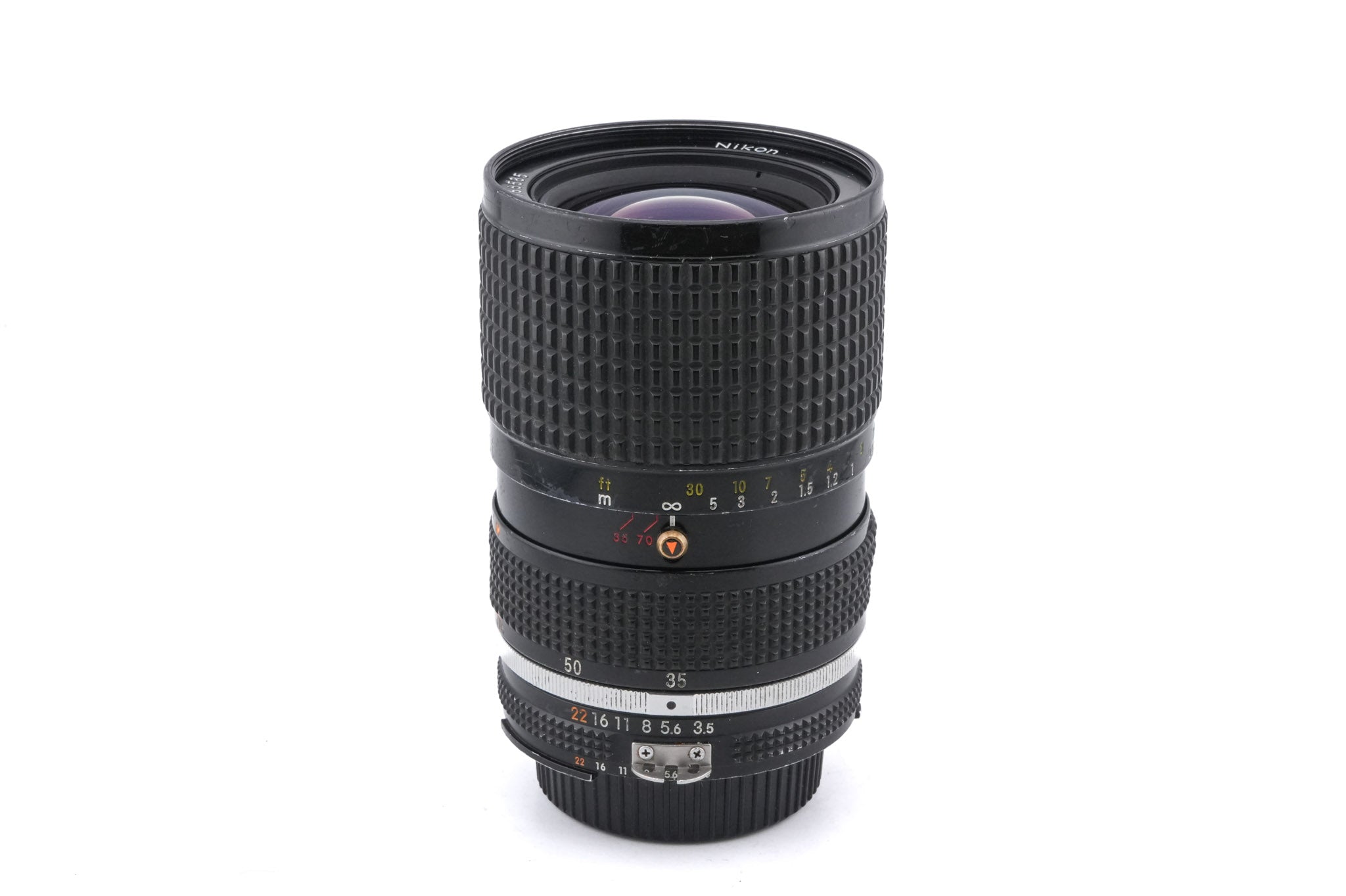 Nikon 35-70mm f3.5 Zoom-Nikkor AI-S