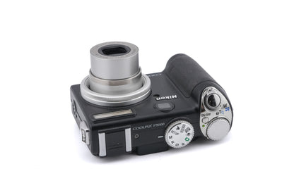 Nikon Coolpix P5000