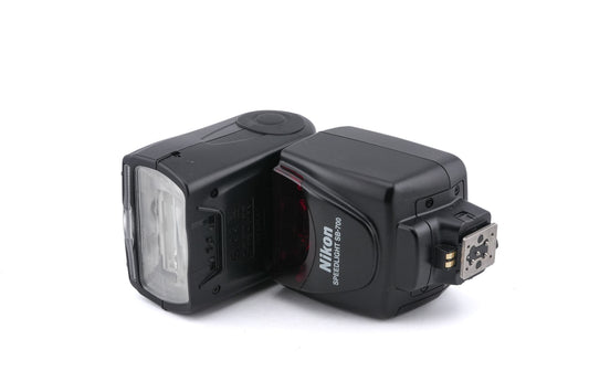 Nikon SB-700 Speedlight