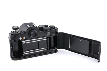 Nikon Nikkormat EL