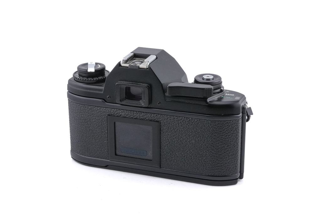Nikon EM