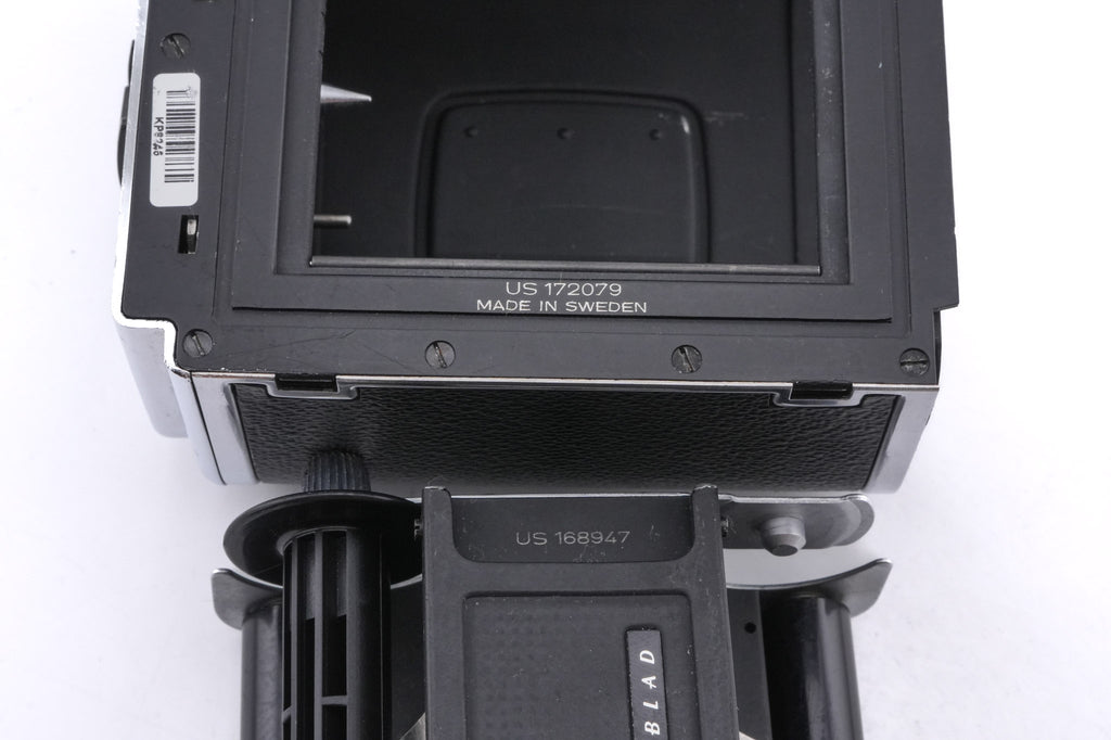 Hasselblad 500C/M (Silver, 10026) + Waist Level Finder (Old / Silver, 42021) + A12 Film Magazine (Silver, 30074) + 80mm f2.8 Planar T* CF (20029) + Standard Focusing Screen (42161)