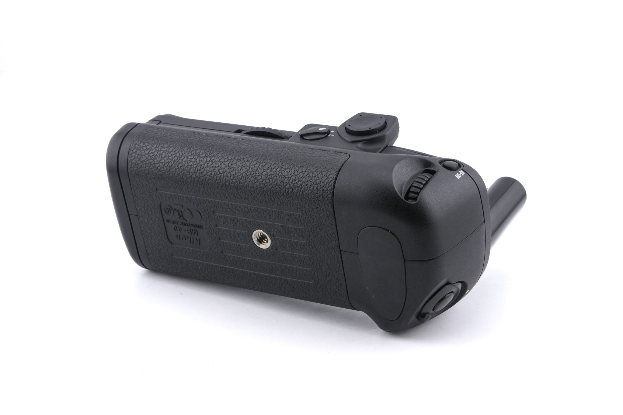 Nikon MB-40 Multi-Power Battery Pack