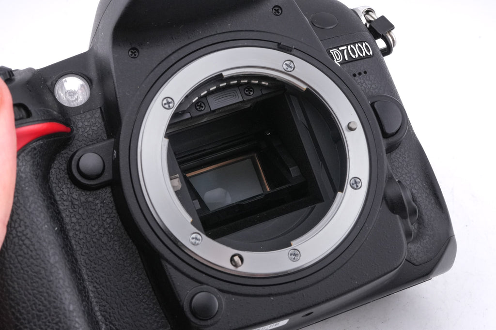 Nikon D7000