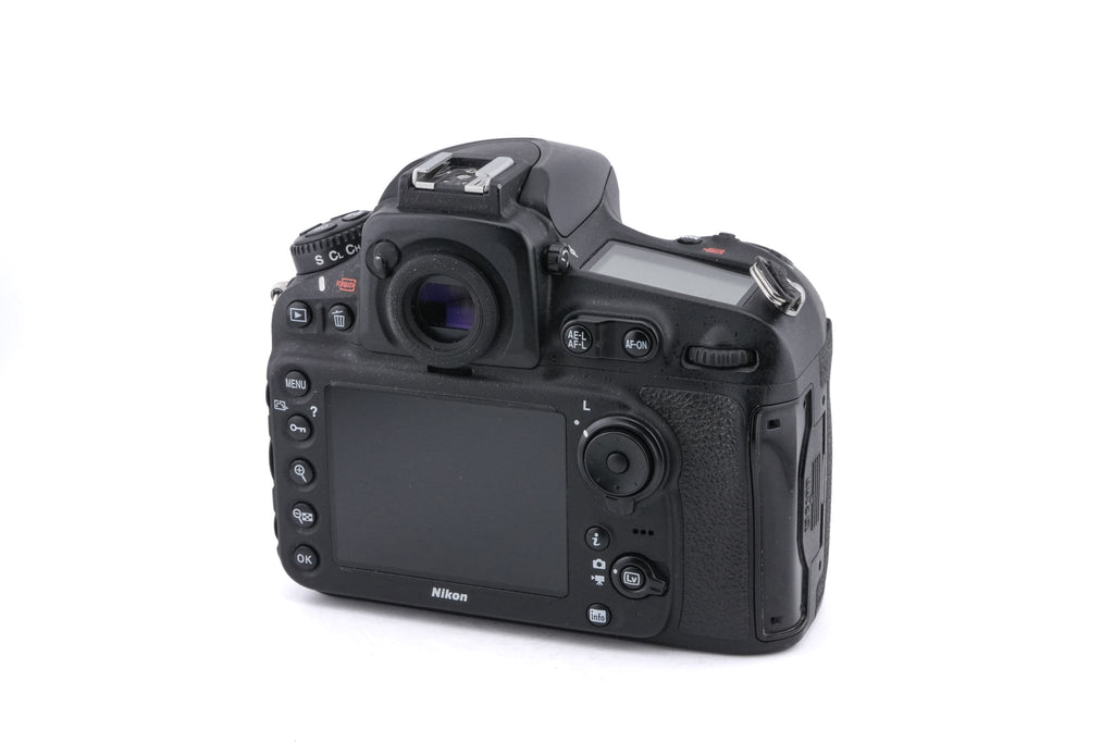 Nikon D810