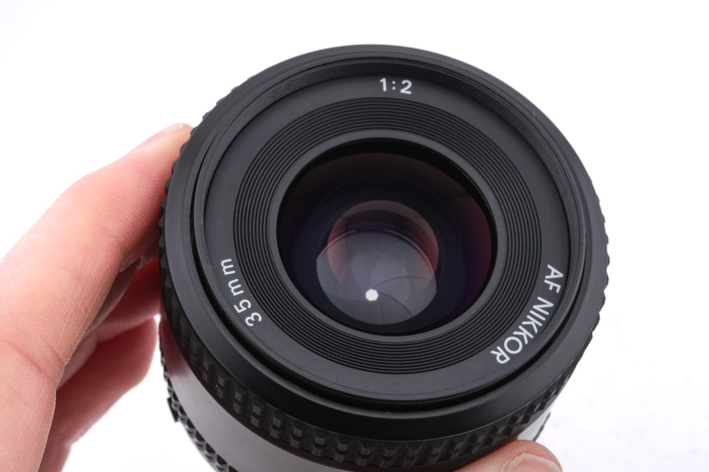 Nikon 35mm f2 AF Nikkor