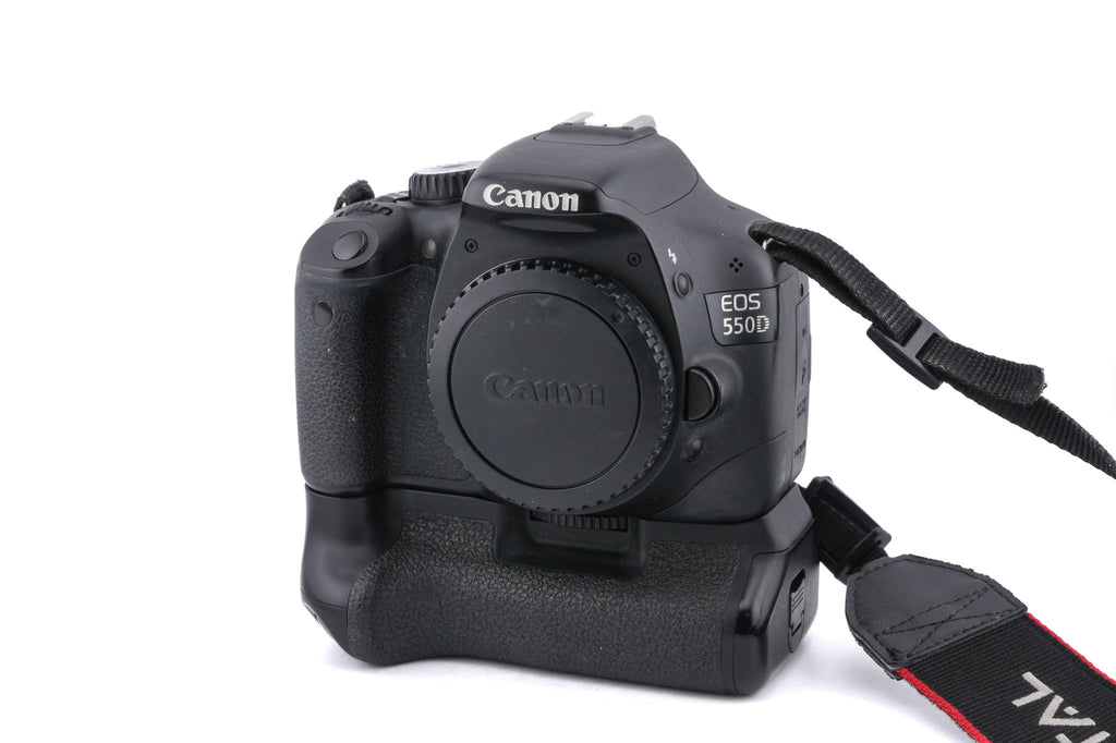 Canon EOS 550D + BG-E8 Battery Grip