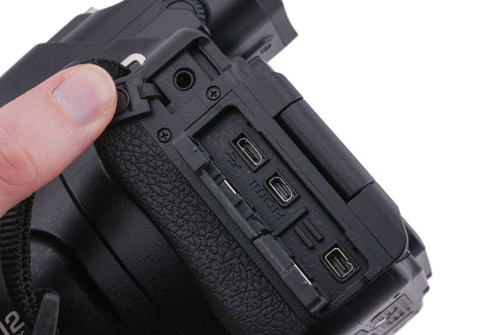 Nikon Coolpix P1000