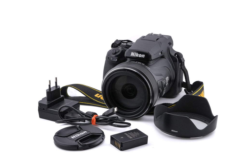 Nikon Coolpix P1000