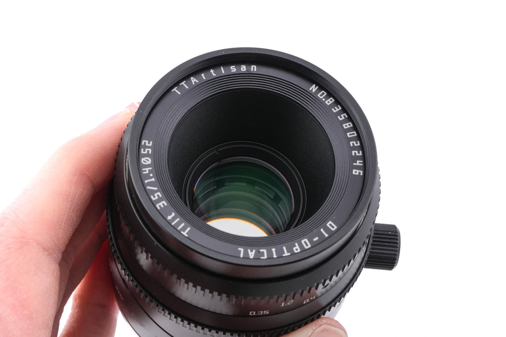 TTArtisan 35mm f1.4 Tilt