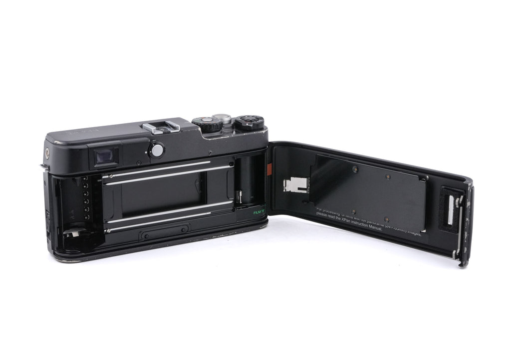 Hasselblad XPan (3014010) + 45mm f4 (3024015)