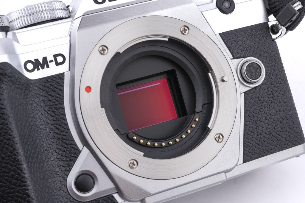Olympus OM-D E-M5 Mark III