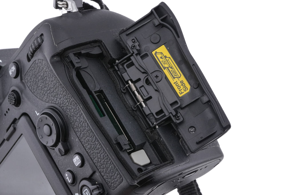 Nikon D850