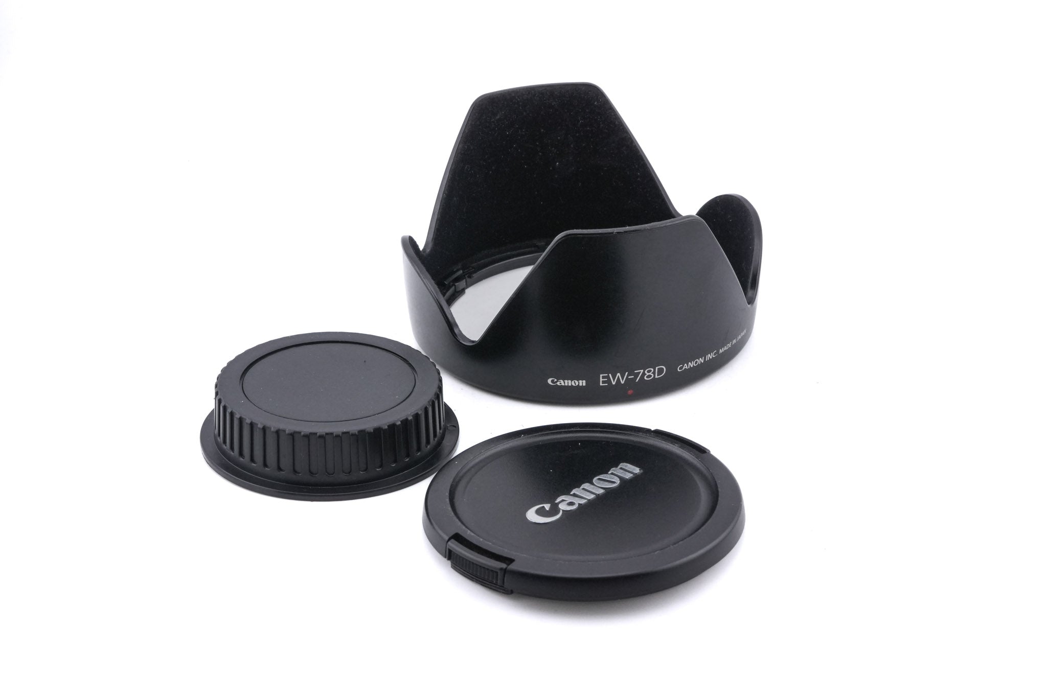 Canon 18-200mm f3.5-5.6 IS