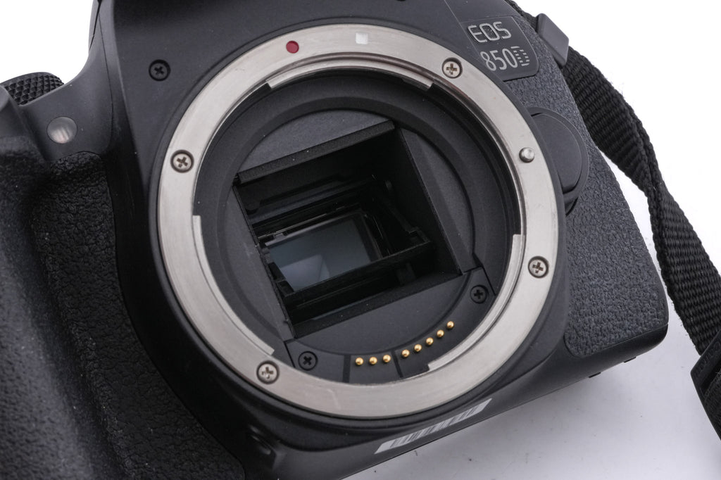 Canon EOS 850D