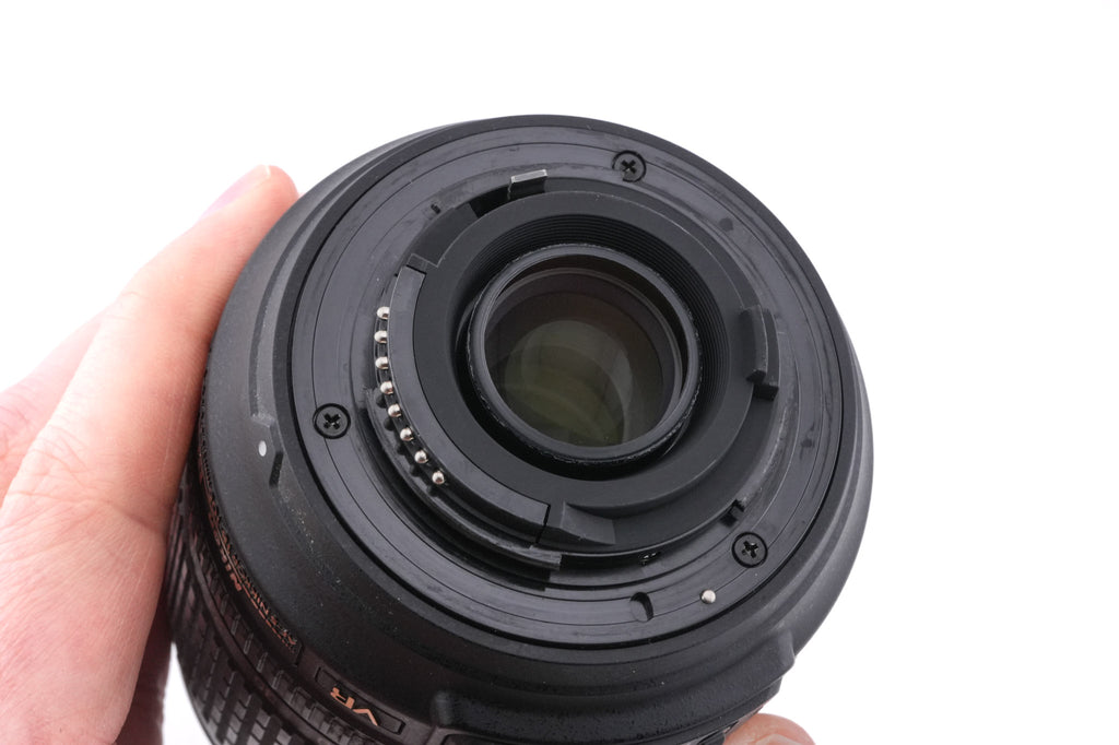 Nikon 18-105mm f3.5-5.6 AF-S Nikkor G ED VR