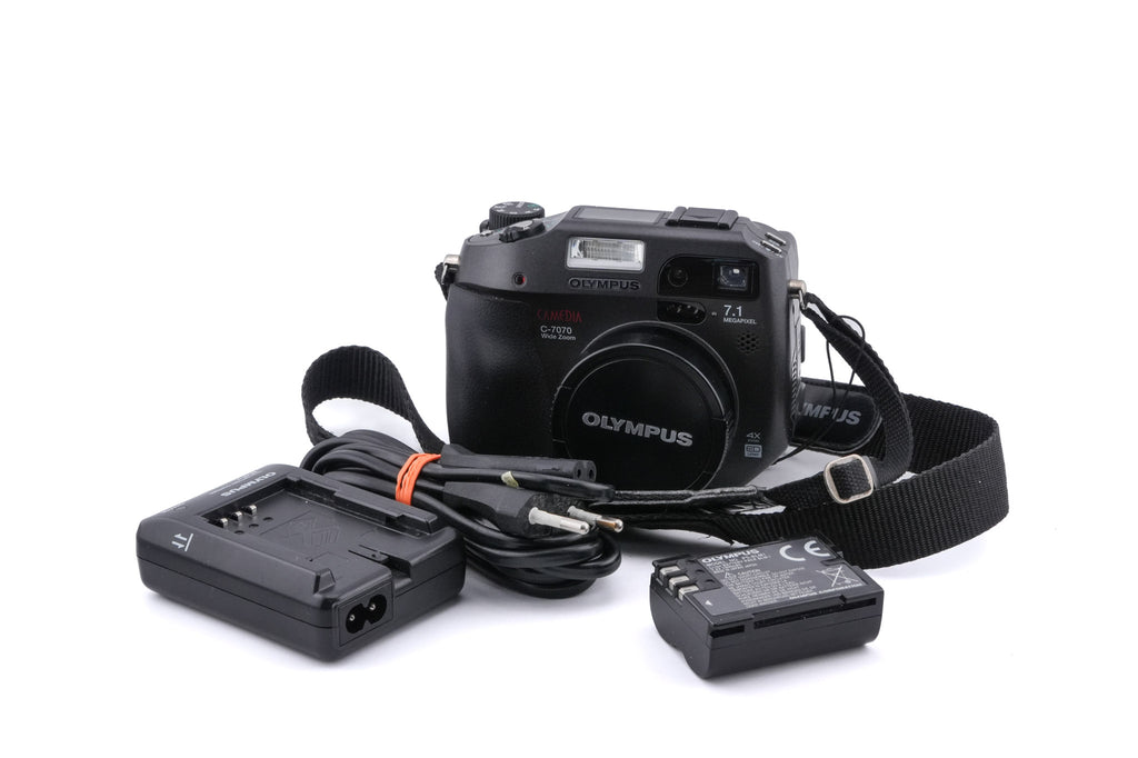 Olympus Camedia C-7070 Wide Zoom