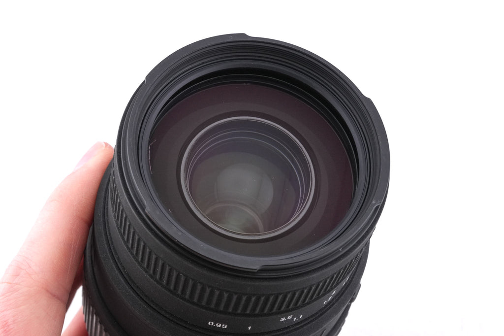 Sigma 70-300mm f4-5.6 DG Macro