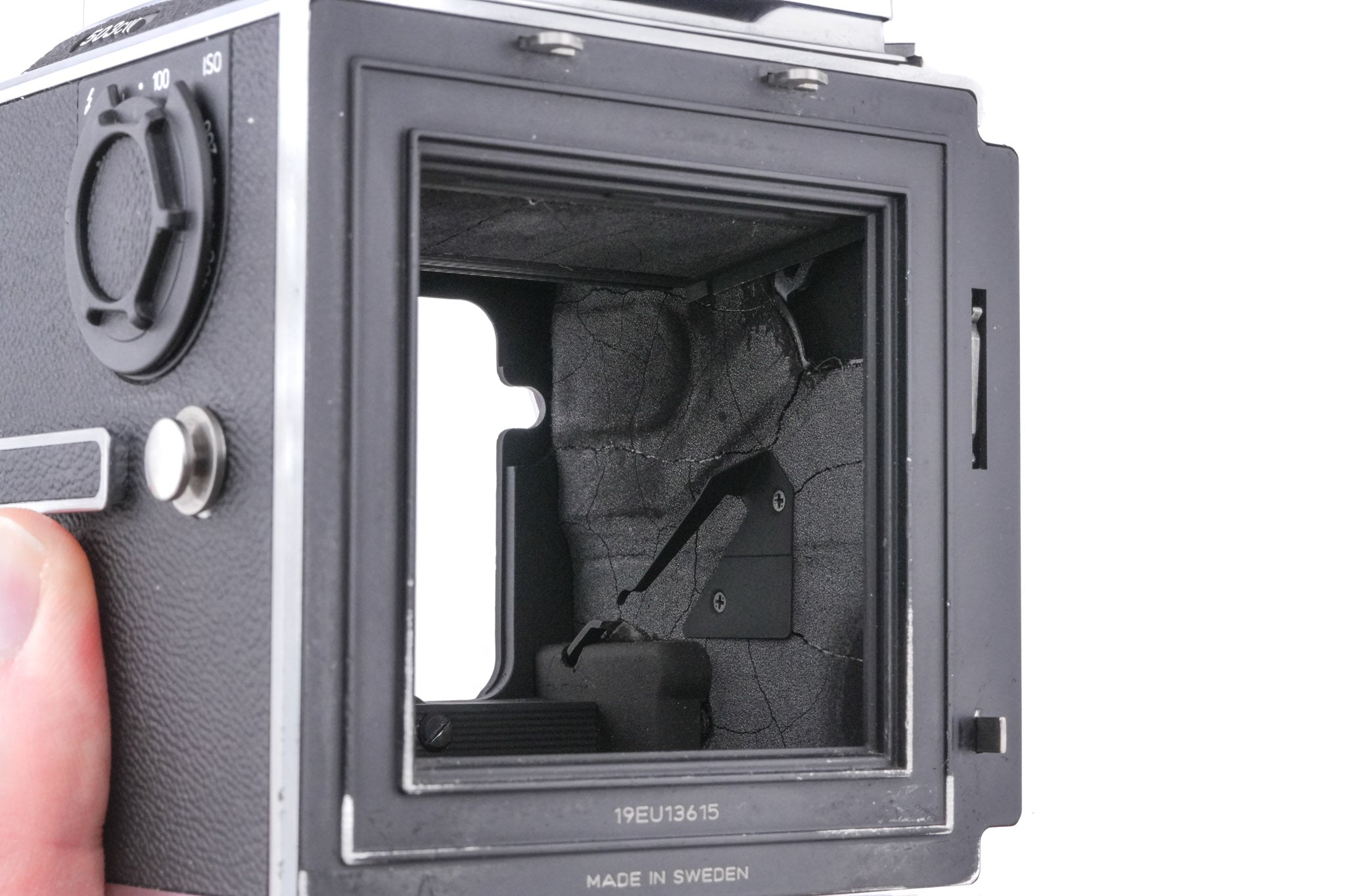 Hasselblad 503CW (Silver, 10243) + Waist Level Finder (New / Chrome, 42315) + Acute Matte D Focusing Screen (42207)