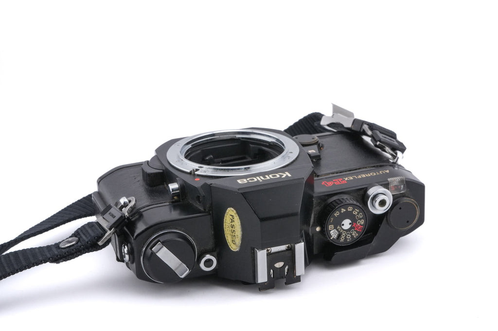 Konica Autoreflex T4