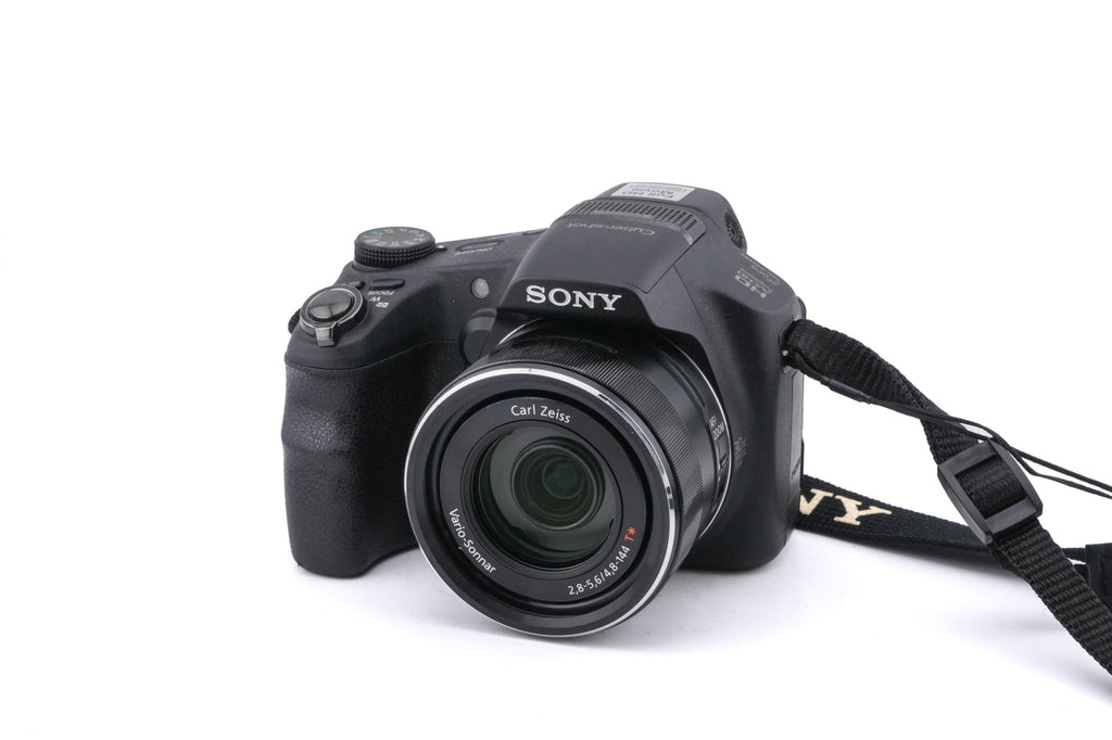 Sony Cyber-Shot DSC-HX200V