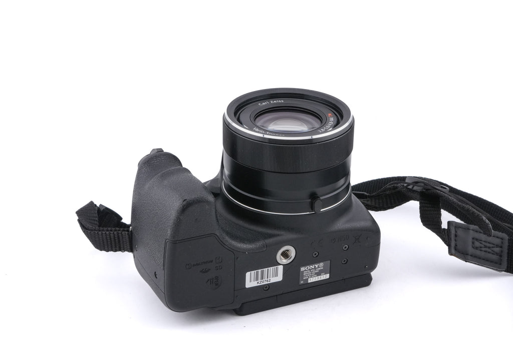 Sony Cyber-Shot DSC-HX200V