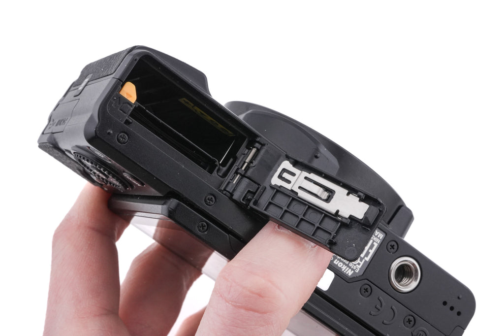 Nikon Coolpix A900