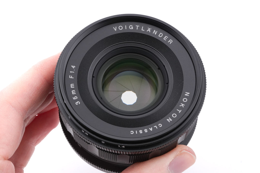 Voigtländer 35mm f1.4 Nokton Classic