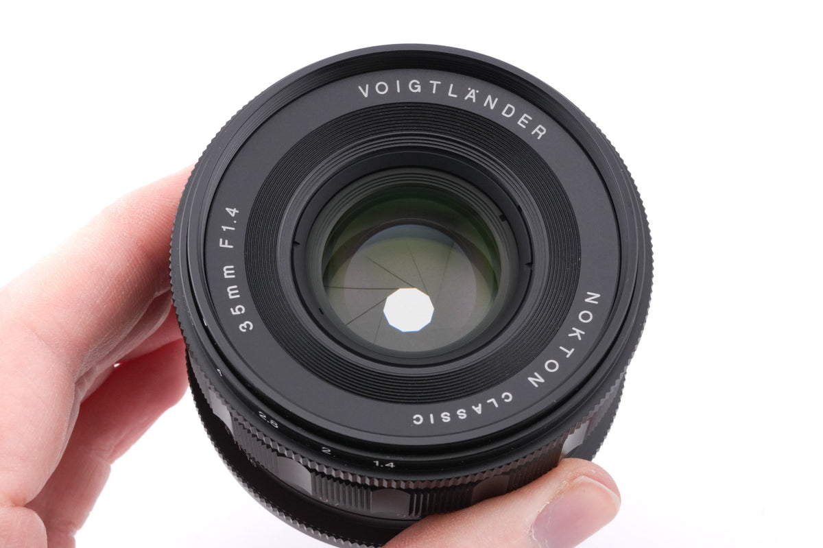 Voigtländer 35mm f1.4 Nokton Classic