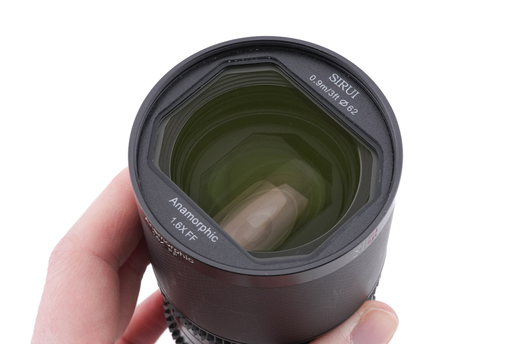 Sirui 35mm T2.9 1.6x Saturn Carbon Fiber