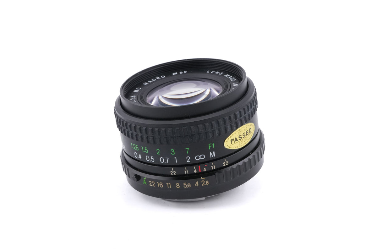 Cosina 24mm f2.8 MC Macro - Lens