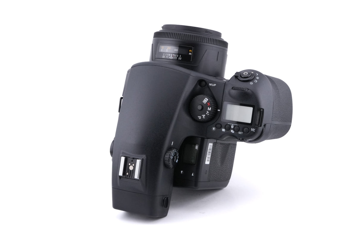 Mamiya 645AFD II + HM401 Film Back + 80mm f2.8 AF